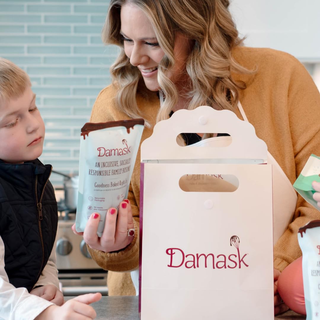 Classic Vanilla Cake Pop Kit - White Chocolate Coating