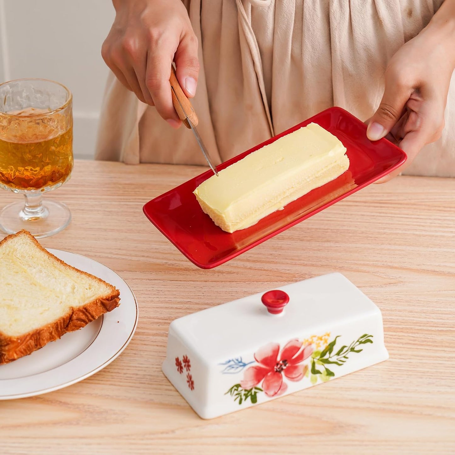 Butter Dish Ceramic Butter Keeper Butter Dish with Lid, Butter Container, RED